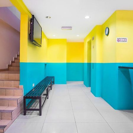 Oyo 89688 Alor Street Hotel Kuala Lumpur Bagian luar foto