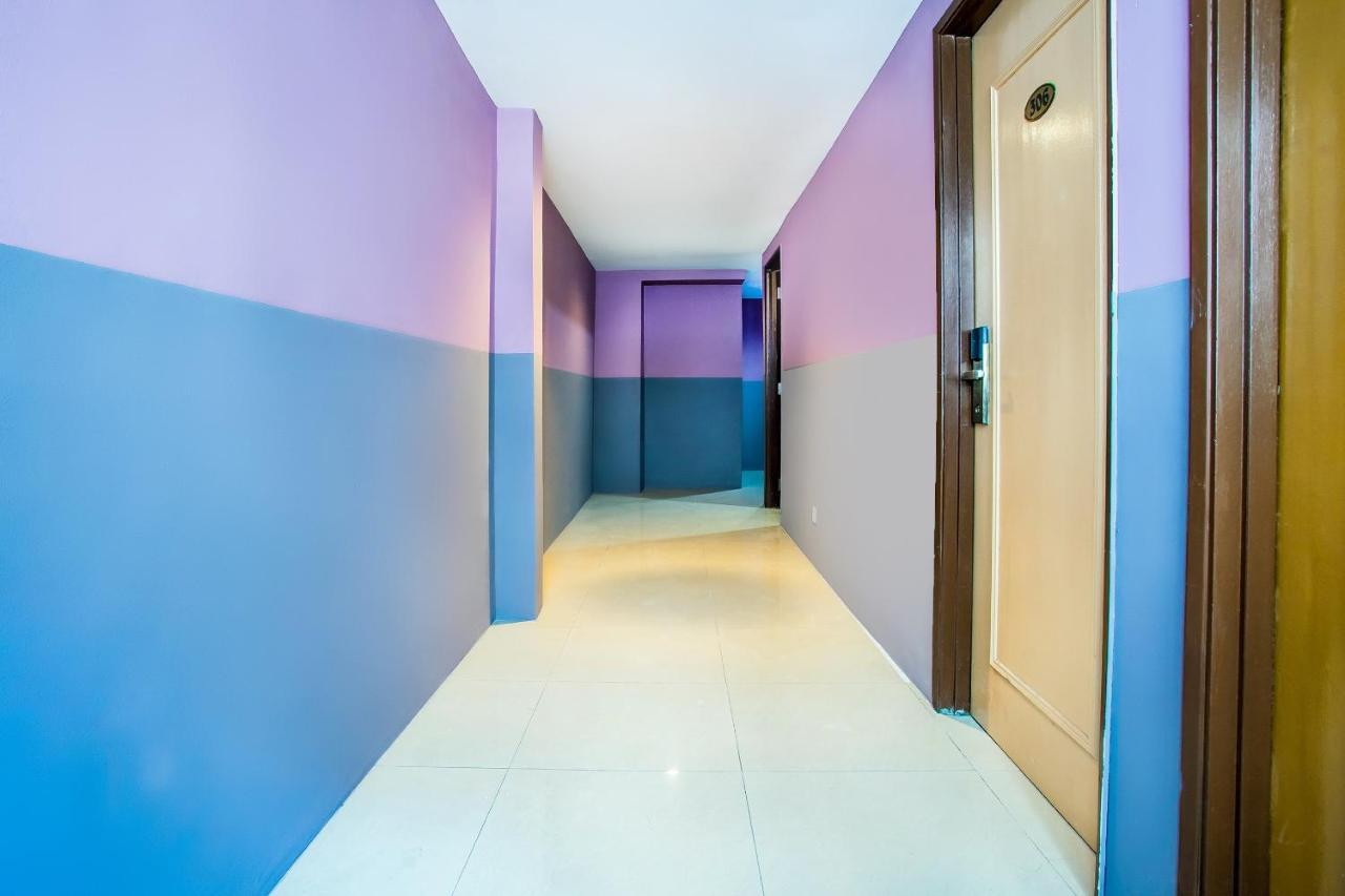 Oyo 89688 Alor Street Hotel Kuala Lumpur Bagian luar foto