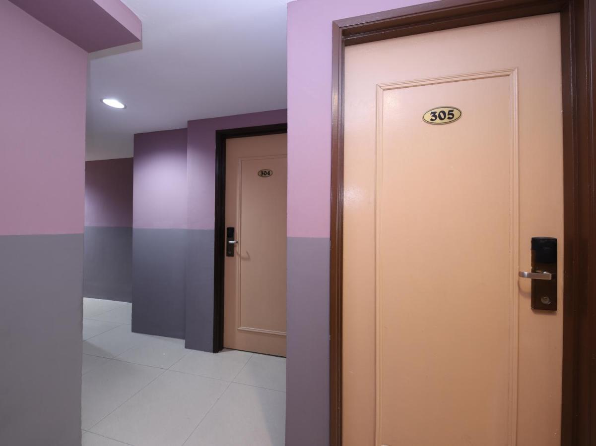 Oyo 89688 Alor Street Hotel Kuala Lumpur Bagian luar foto